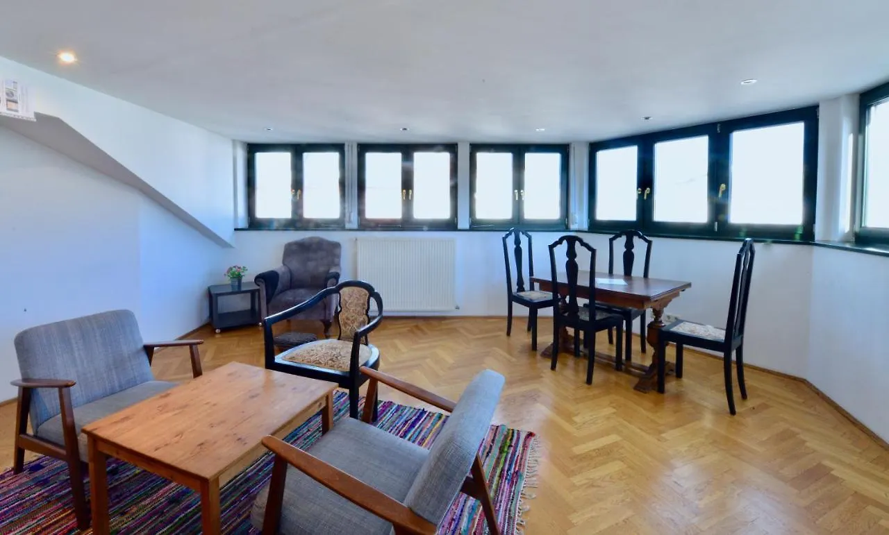Apartment Spacious Flat With Panoramic View Vienna Austria